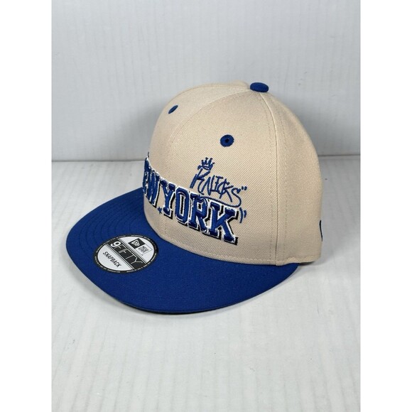 New Era New York Knicks Team Art 9FIFTY Hat Cap Adjustable Snapback NBA NWT - Picture 3 of 5